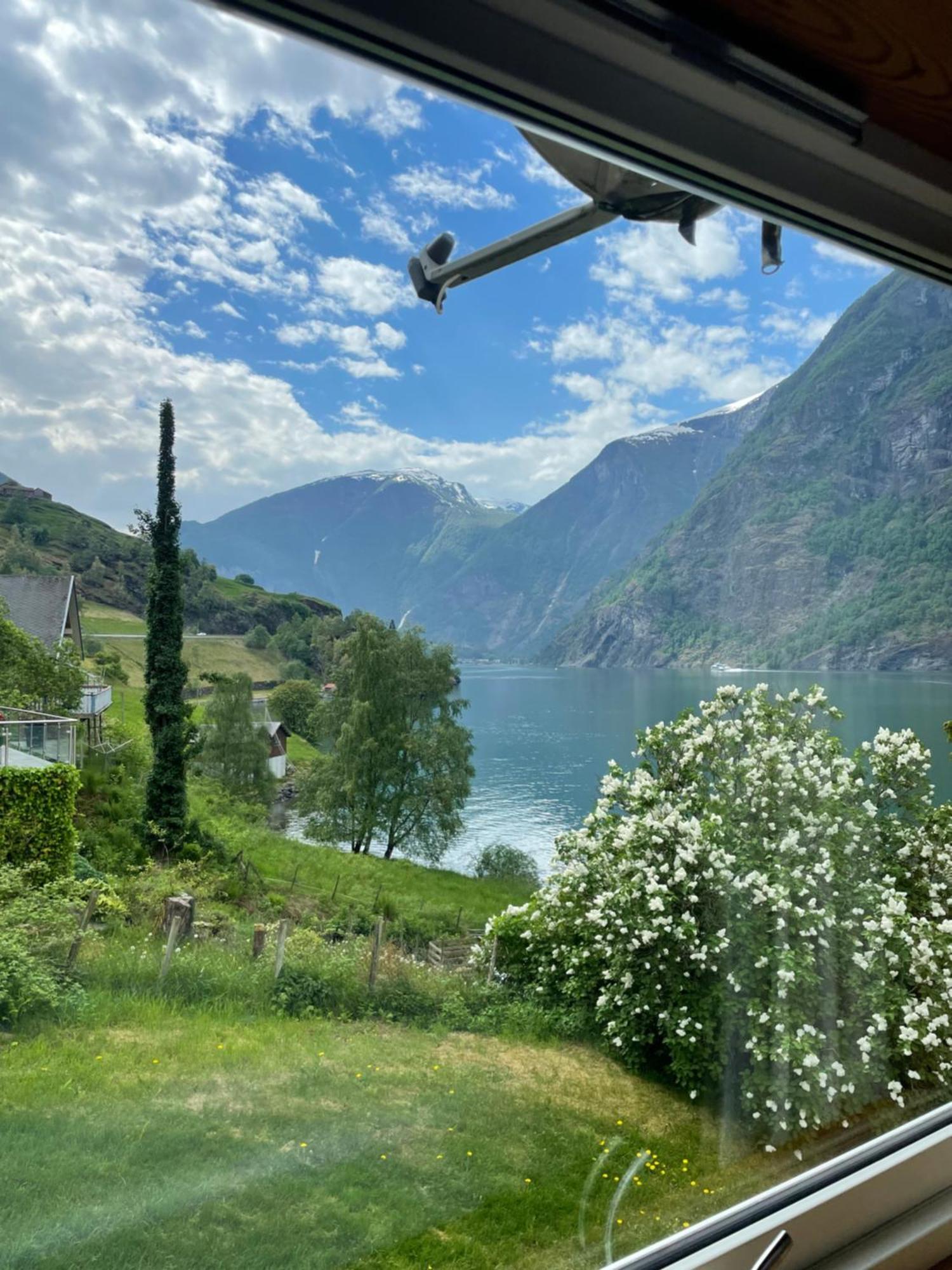 Aurland Feriehus Exterior foto
